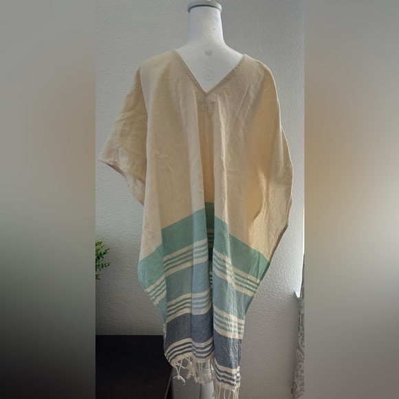 TRIBE ALIVE Beige V-Neck Poncho with Striped Hem SIZE ONE - Picture 3 of 7
